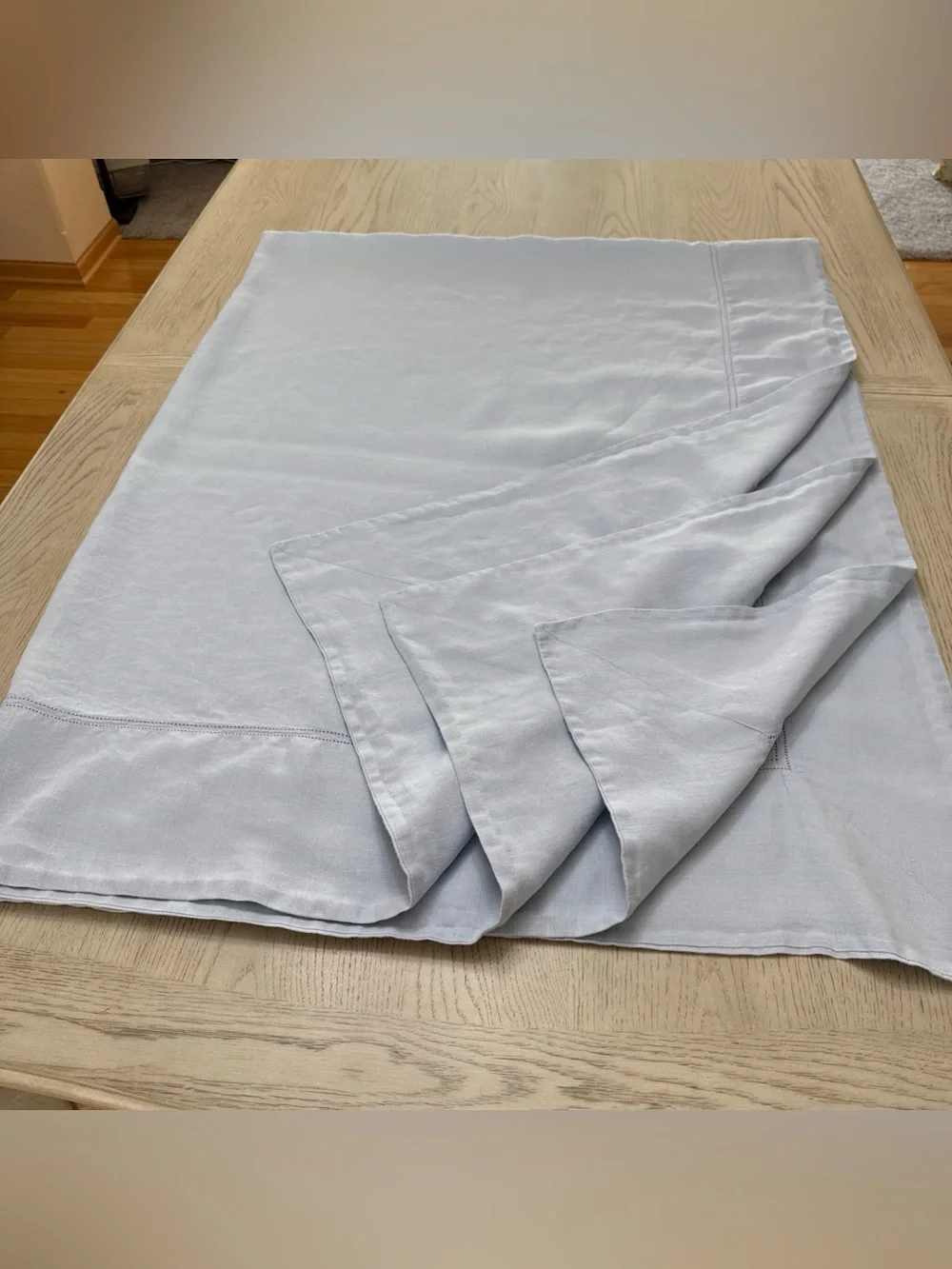 Williams Sonoma Linen Double Hemstitch Tablecloth Baby Blue ~68
